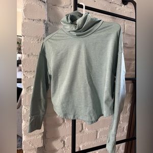 ATHLETA Girls  Active Turtleneck Mint EUC